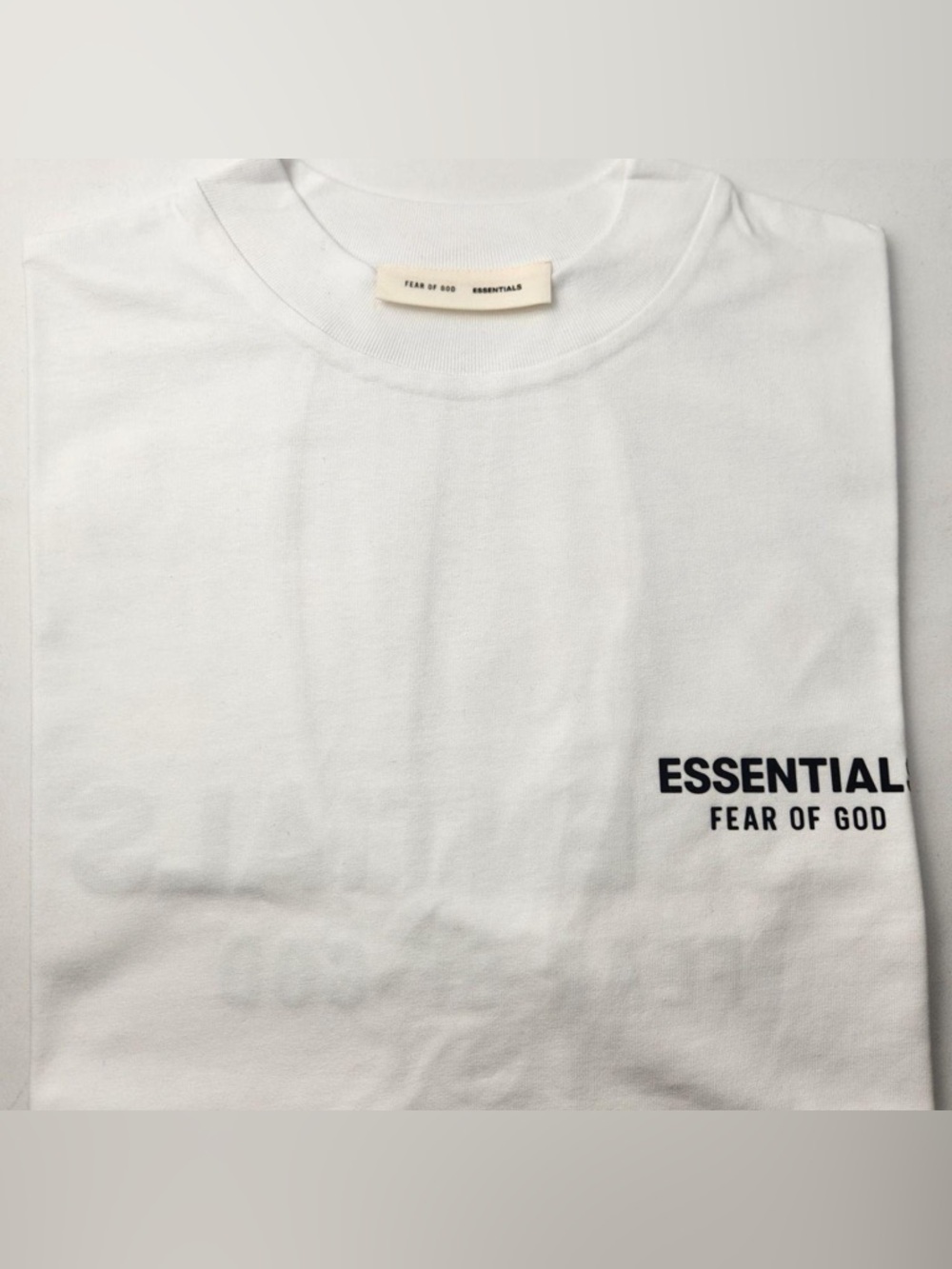 Essentials fear of god classic fit tshirt SS26 - Picture 3 of 4